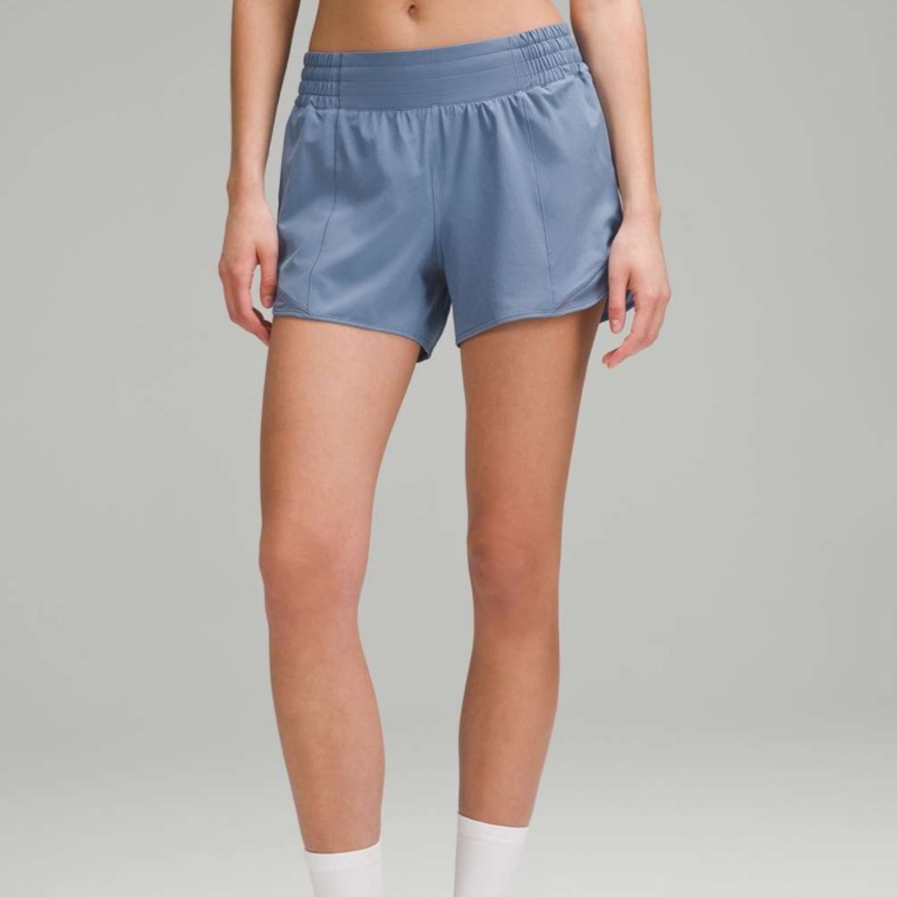 Lululemon Hotty Hot High-Rise Lined Short 4"